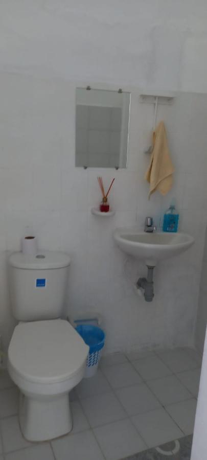 Helena Hostel กาลี ภายนอก รูปภาพ