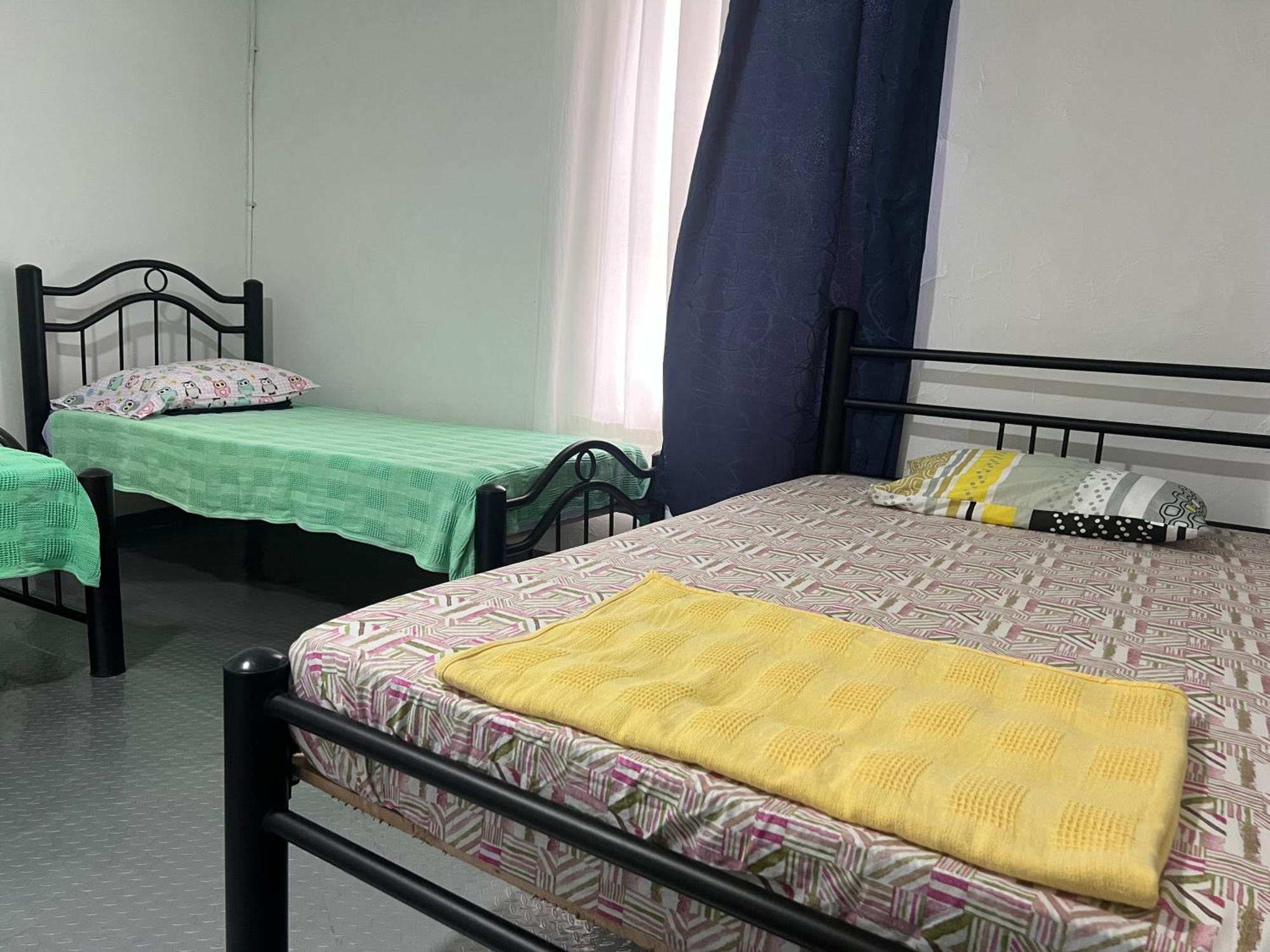 Helena Hostel กาลี ภายนอก รูปภาพ